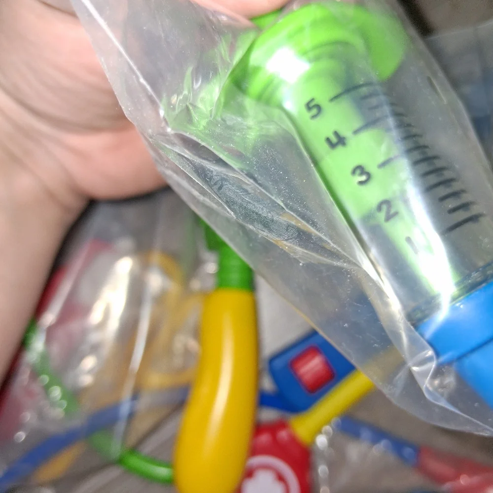 Blue Doctor Toy Kit LAKESHORE LEARNING LIKE NEW - Picture 5 of 6